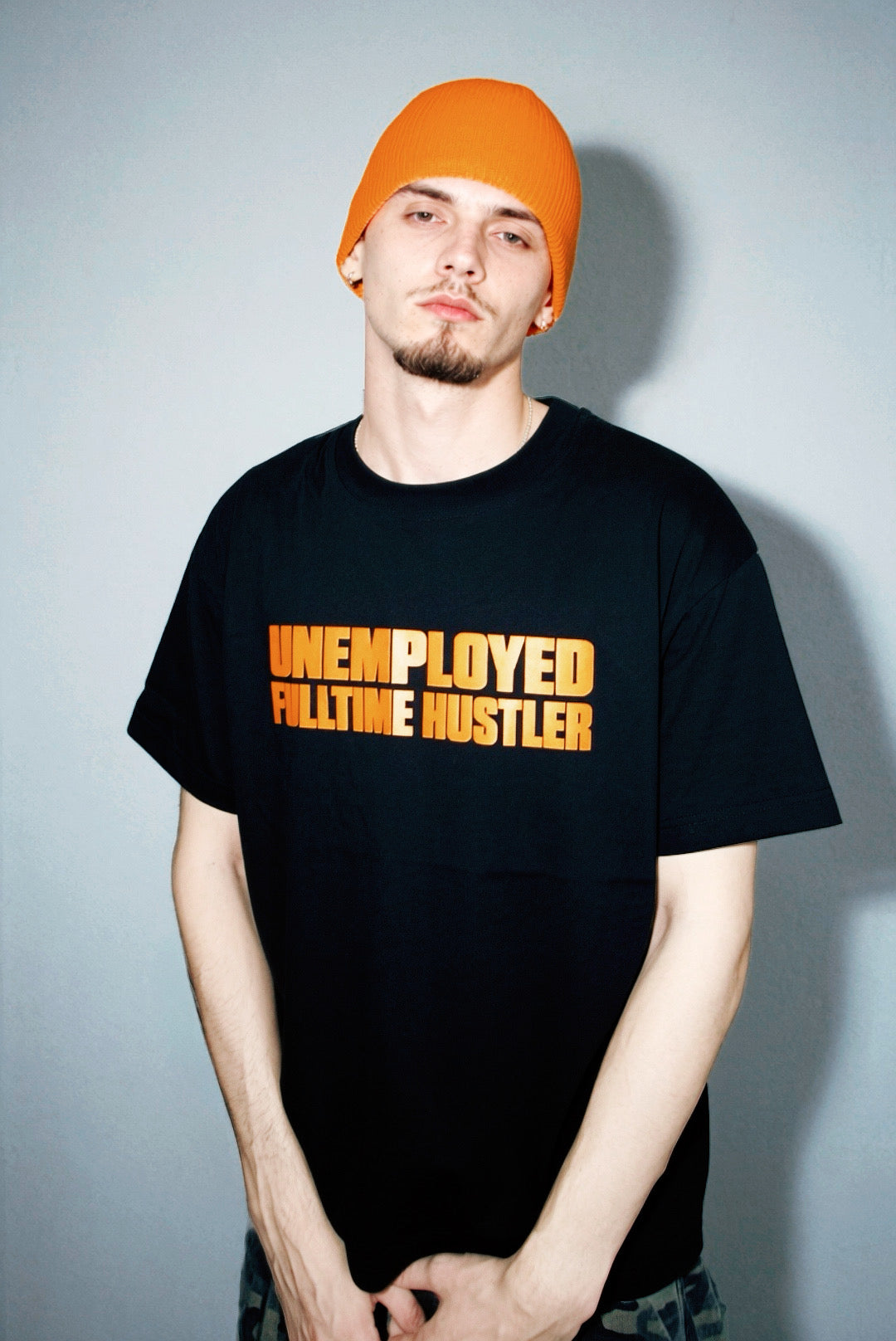 UNEMPLOYED T-SHIRT BLACK ORANGE